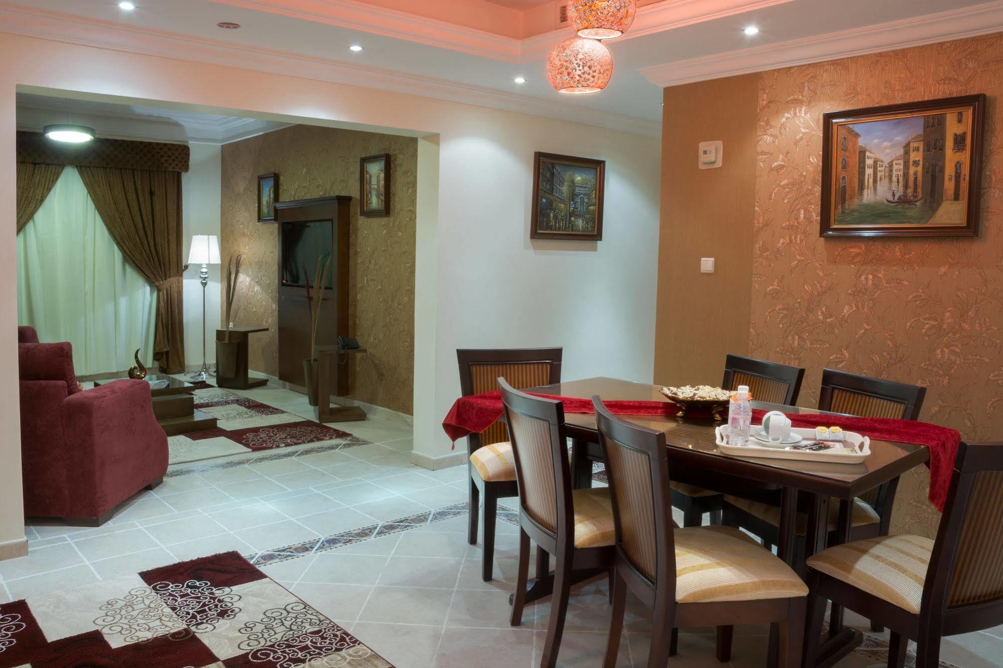 Safari Hotel Apartment Jeddah Exterior photo